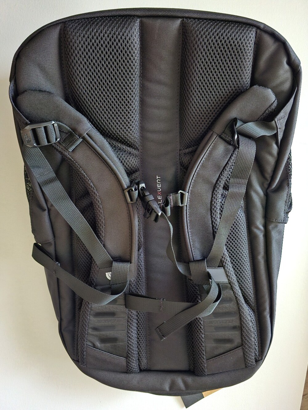 The North Face Black Jester-style Men's Backpack with Front Bungee - Picture 5 of 6